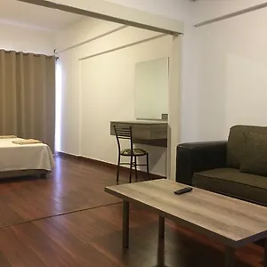  Apartment Divan